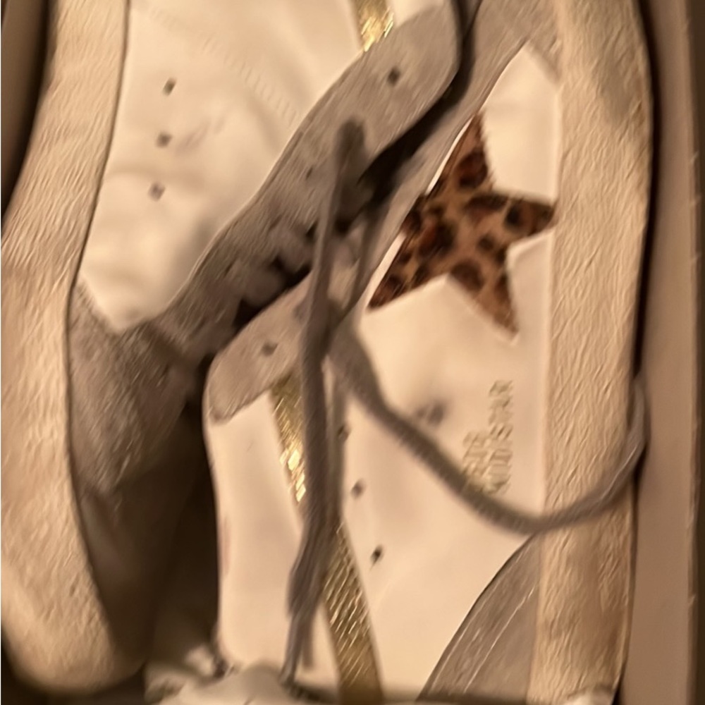 Size 40 golden star mid stars
